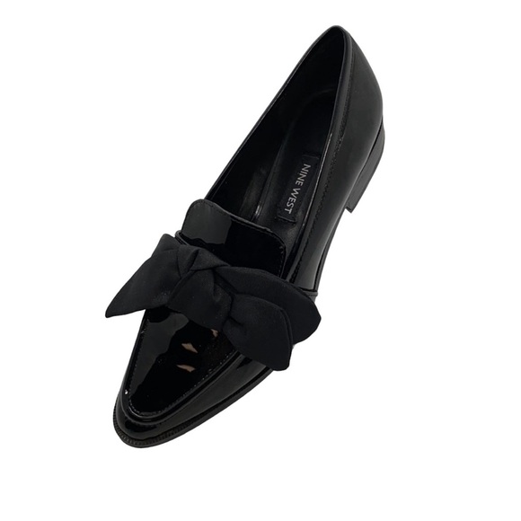 Nine West “Weeping Bow” Patent Leather Loafers - Picture 3 of 8